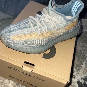 Yeezy Israfi 350 V2